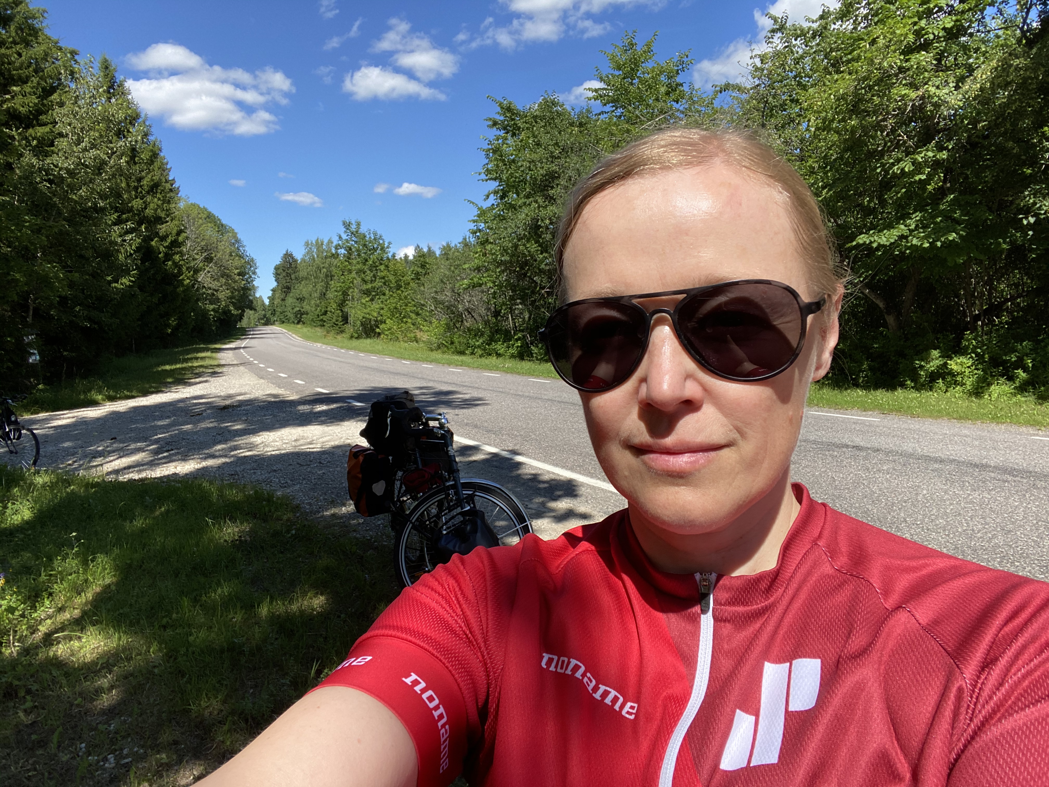 20997231-EF70-4495-917C-374D93EF9D8B