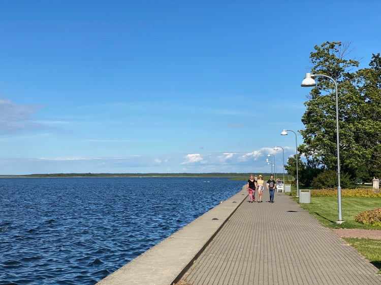 5798D7C2-58E0-4D28-8A0F-72C8130F8D52