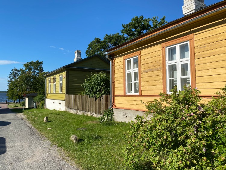 C427091C-D96A-49A6-85E3-FB45B0BB9DEC